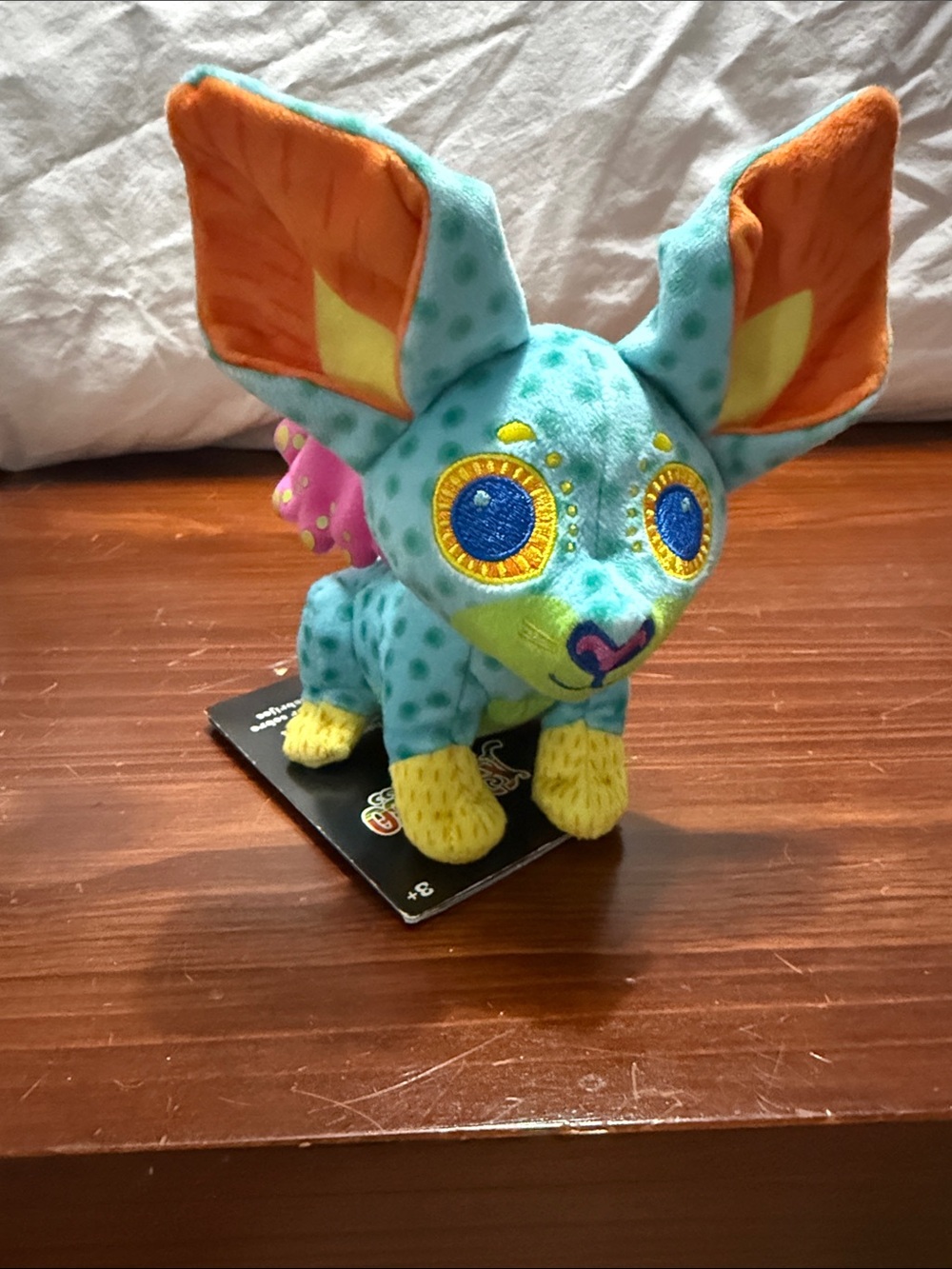 Disney world shoulder pet (Epcot)